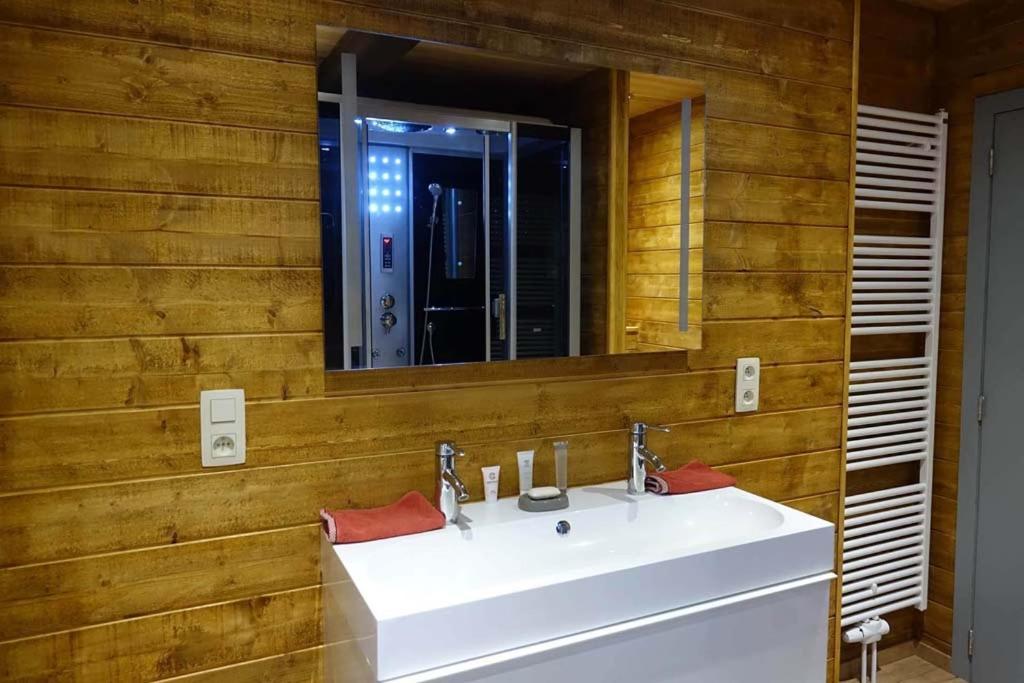 Le Chalet De Hermeton Hastiere-par-dela Ngoại thất bức ảnh